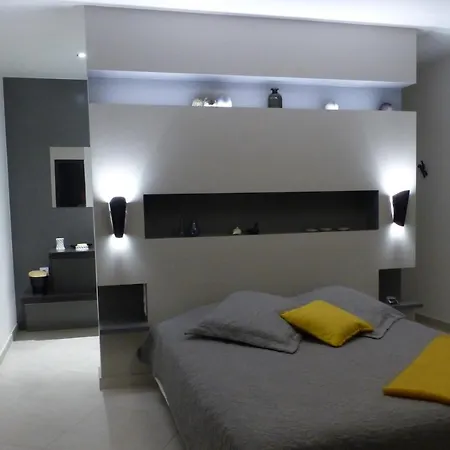 Laricio Willa Bonifacio (Corsica)